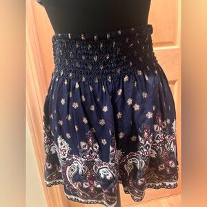 Angie Women’s 100% Rayon Boho Chic Flowy Paisley Smocked Waist Shorts Festival L